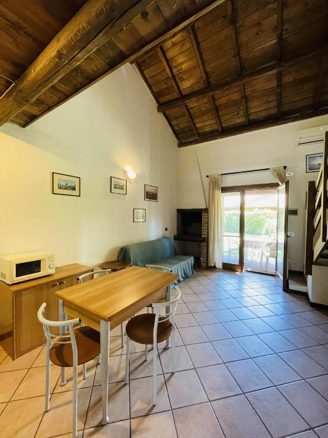 Ferienwohnung Borgo Del Nibbio Porto Levante Exterior foto