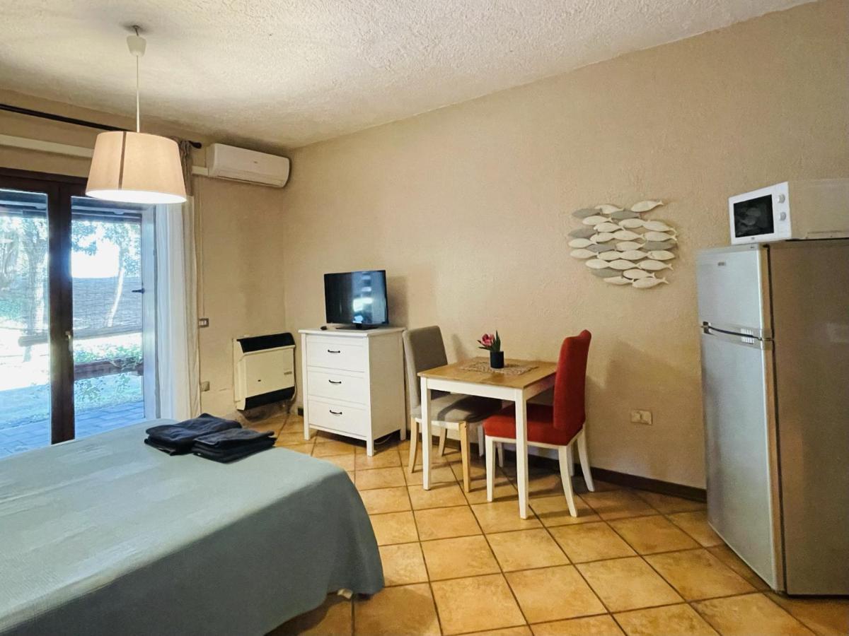 Ferienwohnung Borgo Del Nibbio Porto Levante Exterior foto