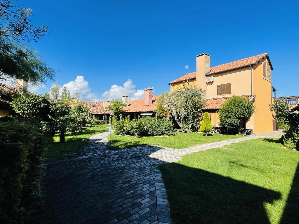 Ferienwohnung Borgo Del Nibbio Porto Levante Exterior foto