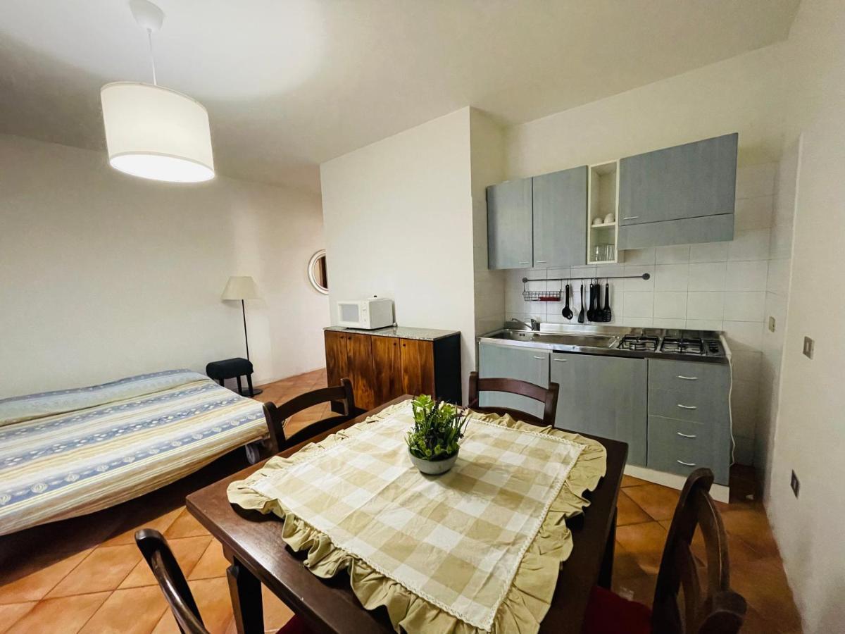 Ferienwohnung Borgo Del Nibbio Porto Levante Exterior foto