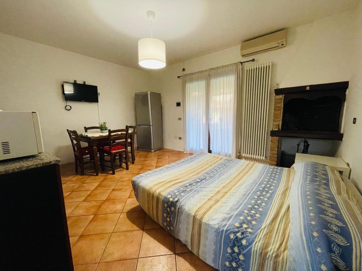 Ferienwohnung Borgo Del Nibbio Porto Levante Exterior foto